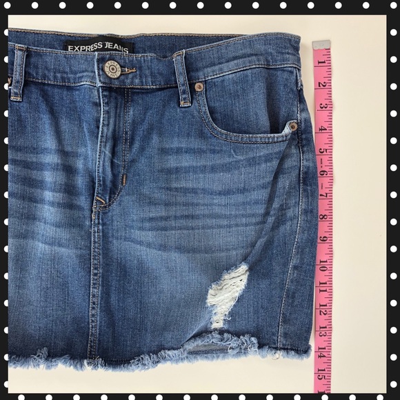 Express Denim Frayed Hem Cutoff Mini Skirt - Picture 5 of 8